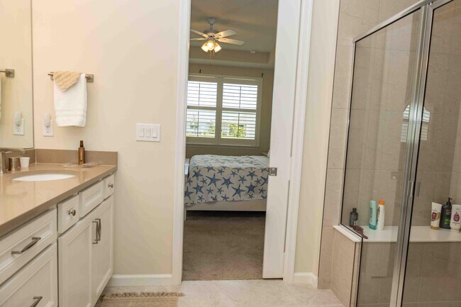 Building Photo - 12944 SW Vermillion Cir