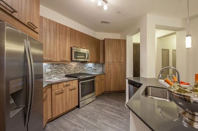 Building Photo - 3100 Cole Ave