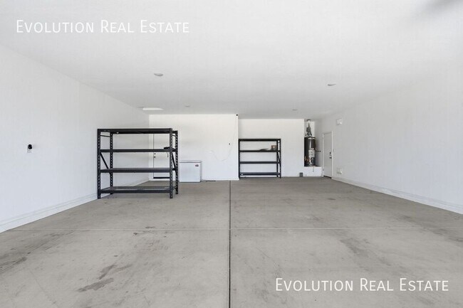 Building Photo - 11852 N Stanton Ct