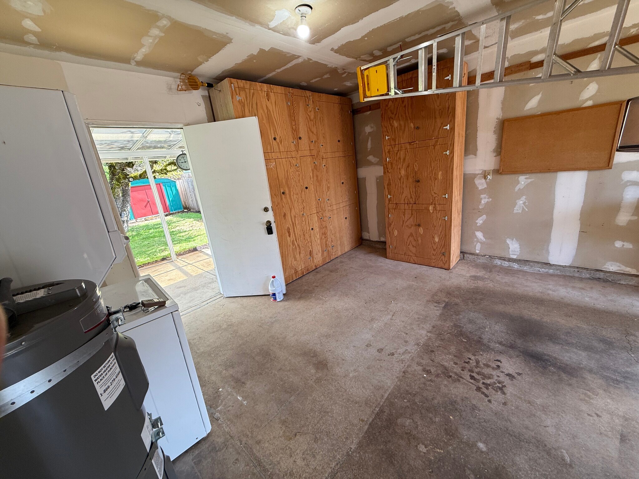 Back door from garage to back yard - 1981 Orr Ln