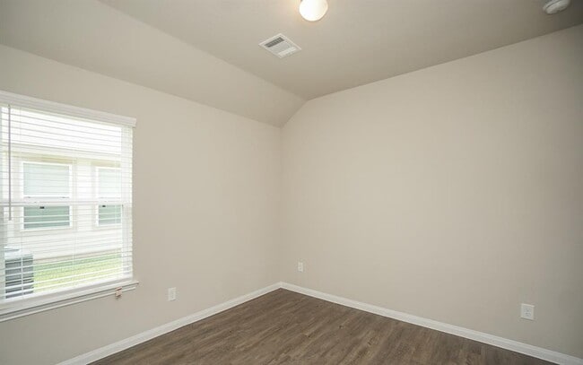 Building Photo - 3331 Rosselli Brush Dr