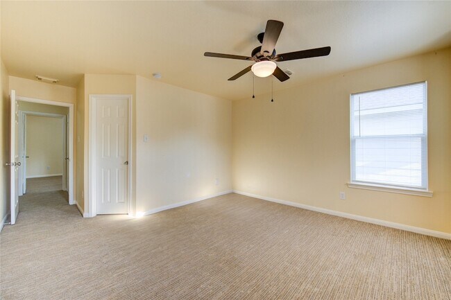 Building Photo - 6422 Mildenhall Ct