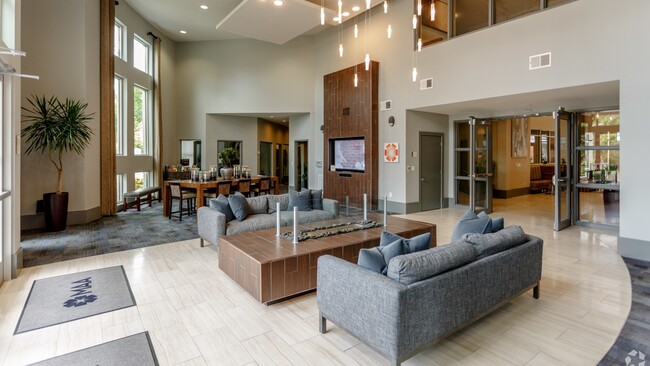 Building Photo - 111 Acklen Park Dr