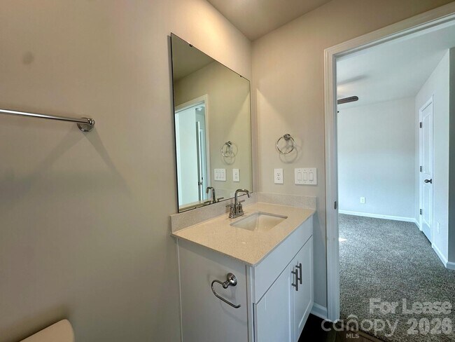 Building Photo - 4130 County Down Ave