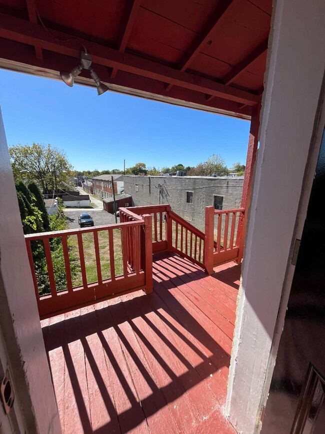 Building Photo - 129-133 E Baltimore Street