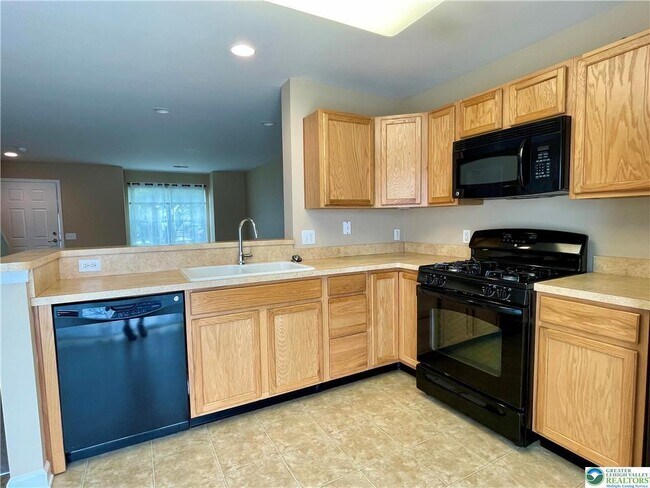 Building Photo - 1503 Artisan Ct
