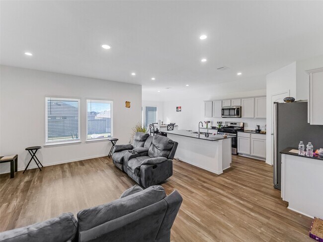 Building Photo - 40519 Crisp Beech St