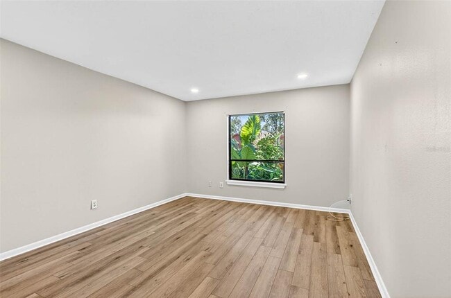 Building Photo - 5107 Lanai Way