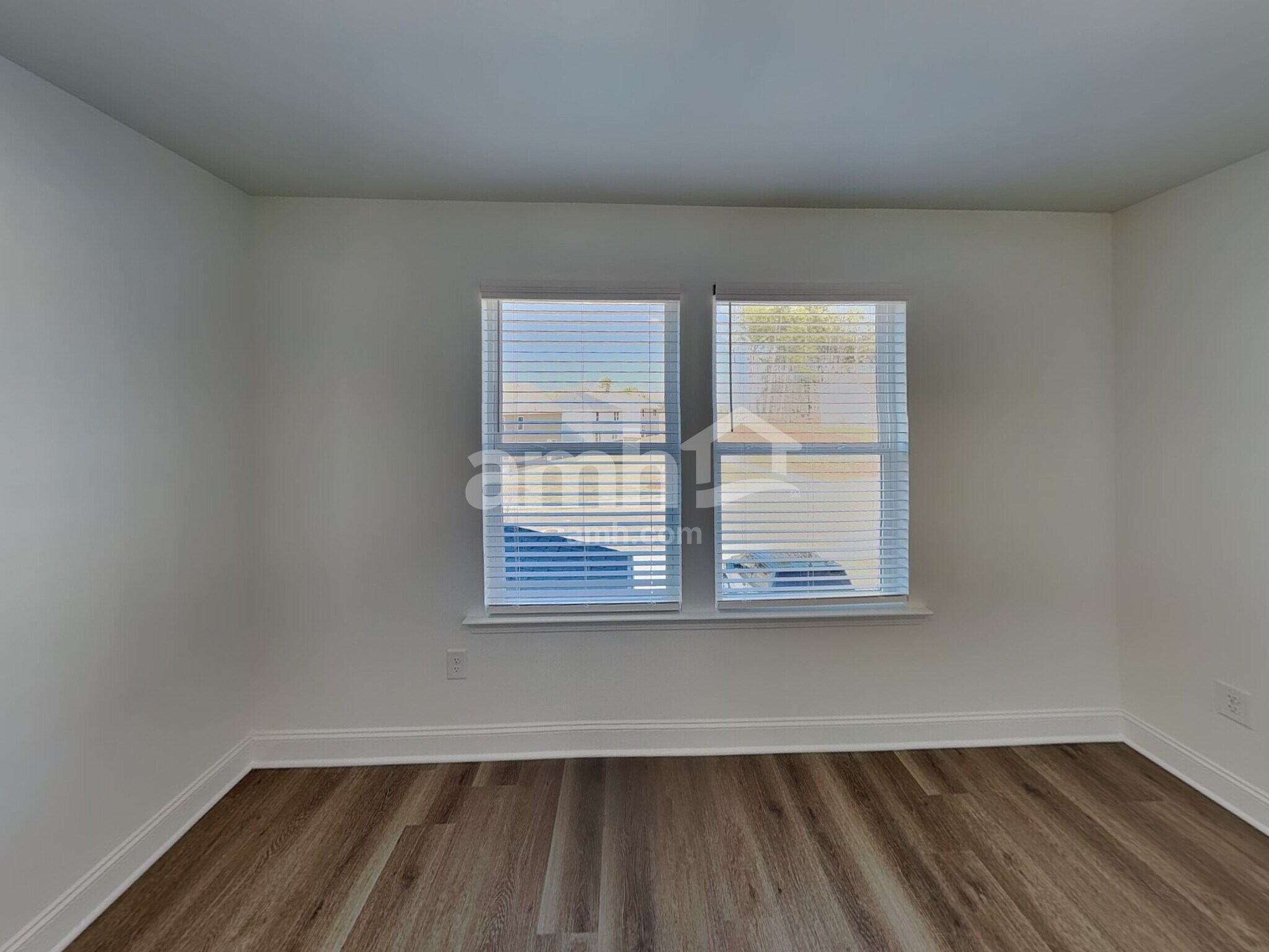 Building Photo - 1409 Aquamarine Dr