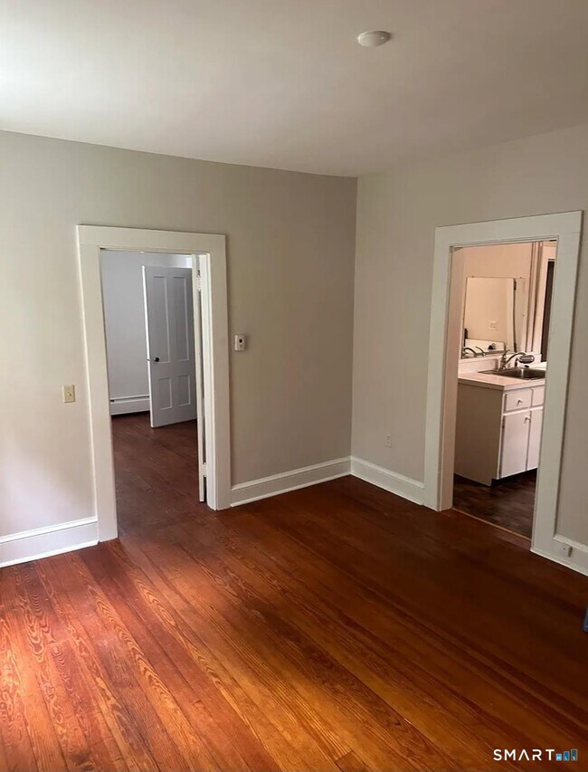 Building Photo - 178 Peach Orchard Rd