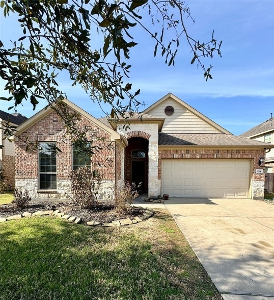 Primary Photo - 3314 Selene Dr