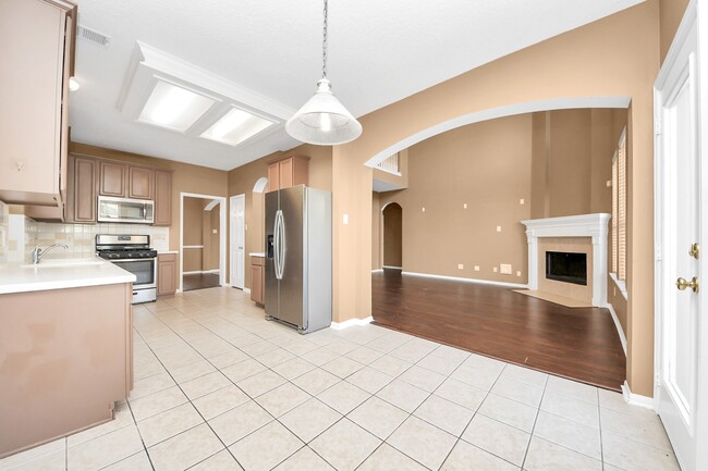 Building Photo - 4703 Zachary Ln