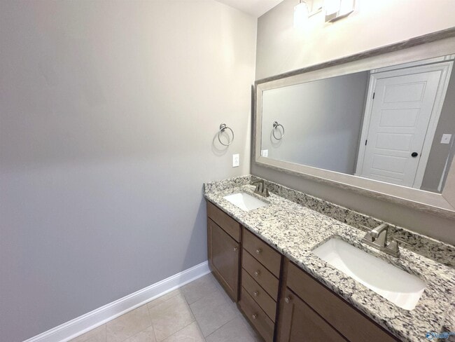 Building Photo - 4260 Sullivan St