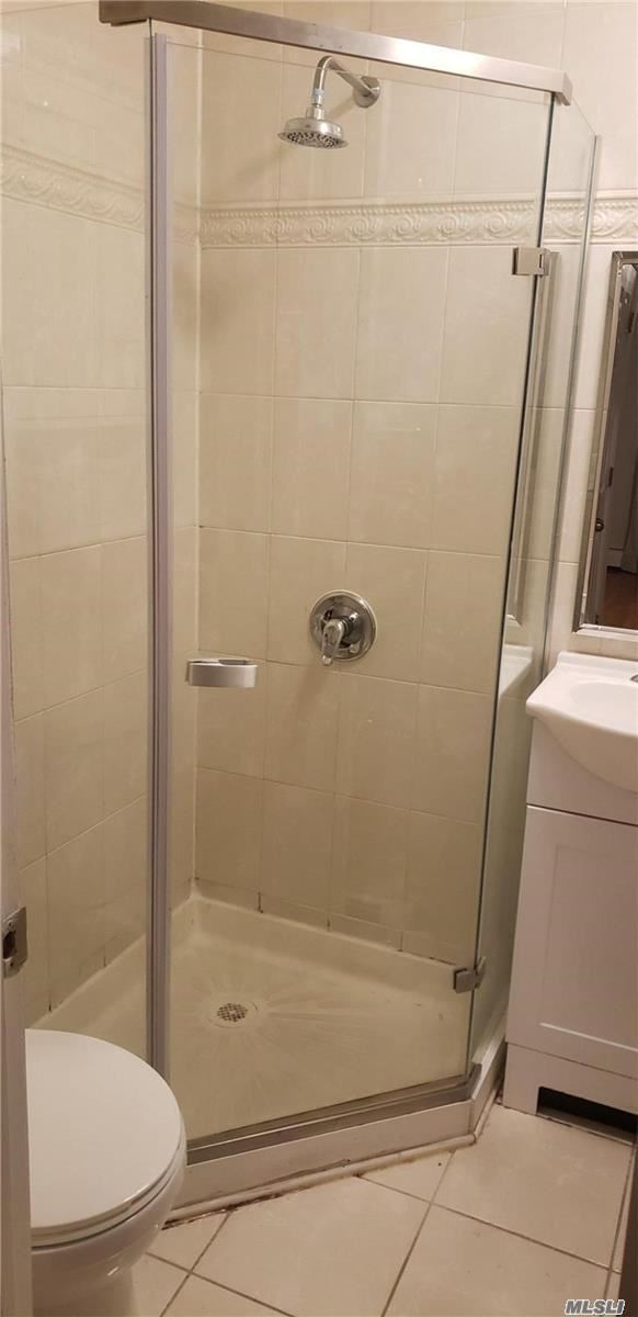 Building Photo - 327 Quincy Ave