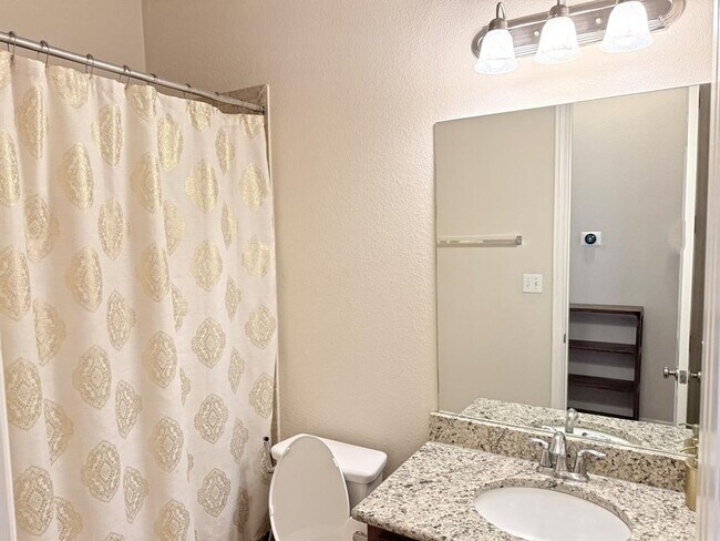 Building Photo - 100 Orvieto Cove