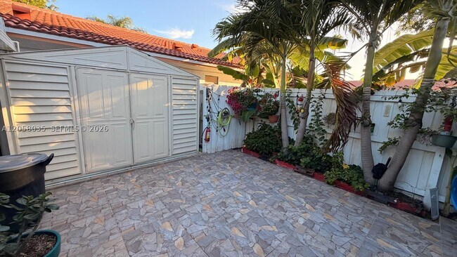 Building Photo - 15363 SW 77th Ln