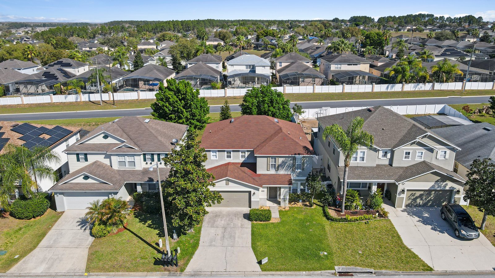 Building Photo - 642 Elderberry Dr