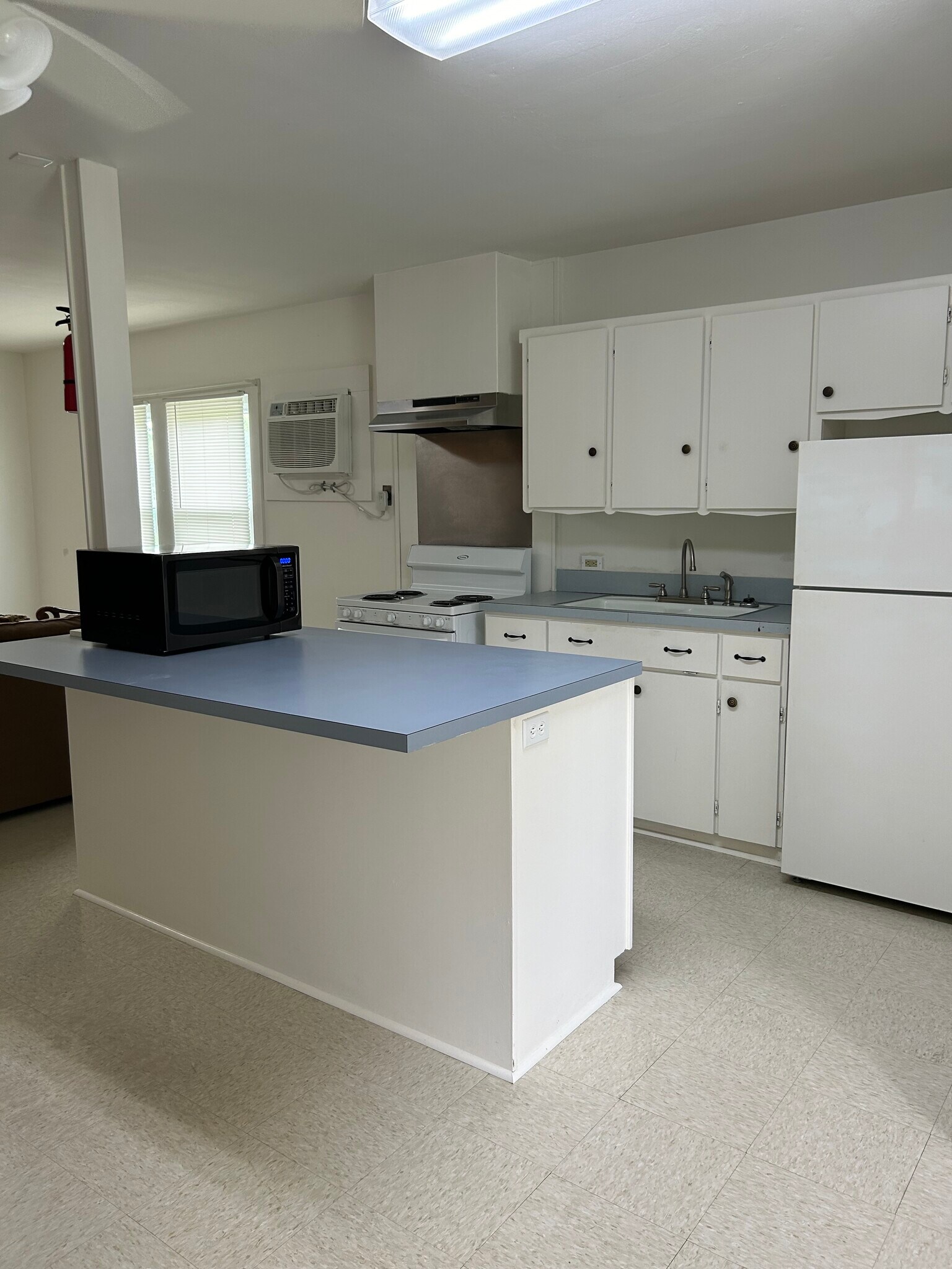 Building Photo - 5308 LA-1