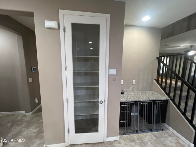 Building Photo - 21284 W Almeria Rd