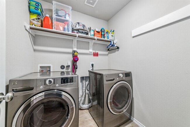 Building Photo - 6342 Verbena Blossom Trail