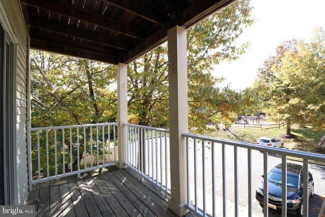 Building Photo - 18701 Sparkling Water Dr