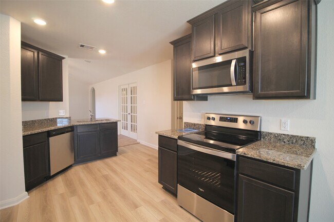 Building Photo - 8031 Vacek Meadows Loop