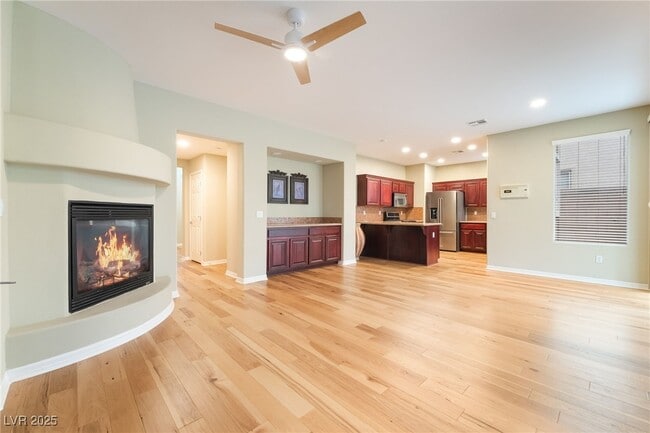 Building Photo - 62 Myrtle Springs Ct