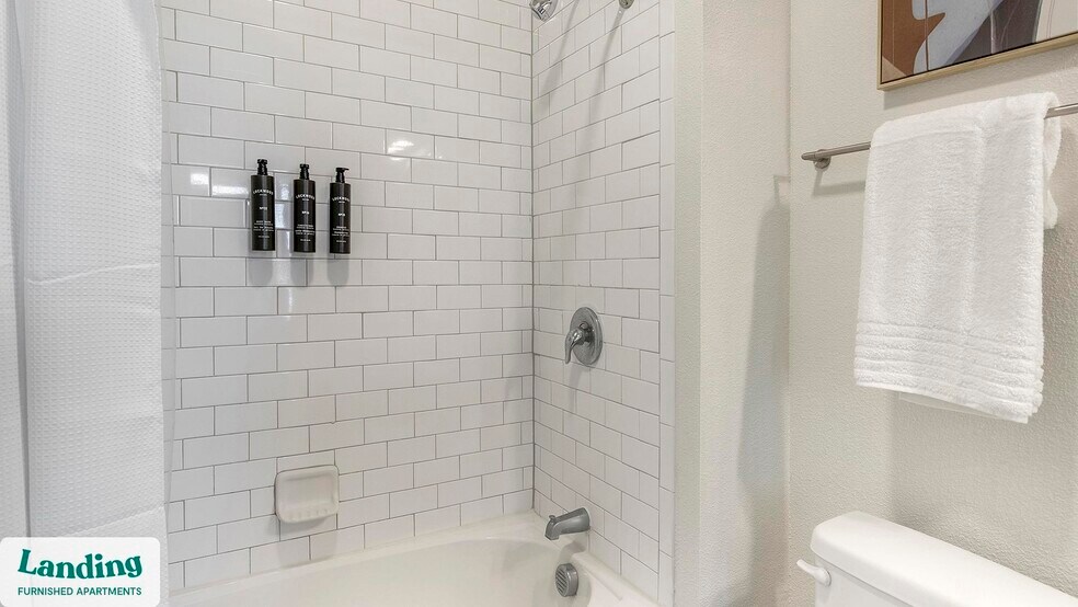 Building Photo - 20915 Wilderness Oak