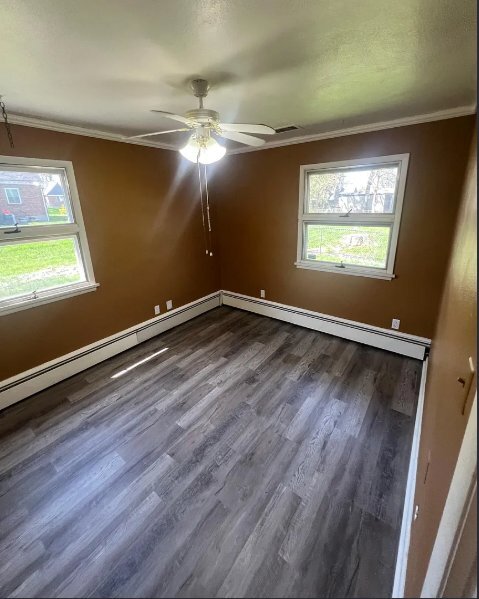 Building Photo - 401 Golfview Ave