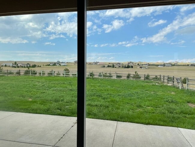 Building Photo - 6960 Whistler Dr