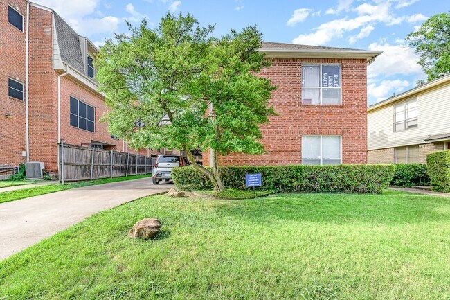 Primary Photo - 3329 Rosedale Ave