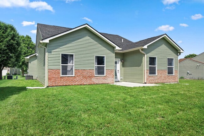 Building Photo - 8355 Fieldfare Way