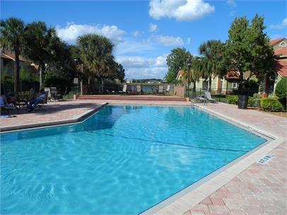 Building Photo - 3 bedrooms 2 bath with balcony condo 1,247sqf of space with granite counter tops. Must see it! th...