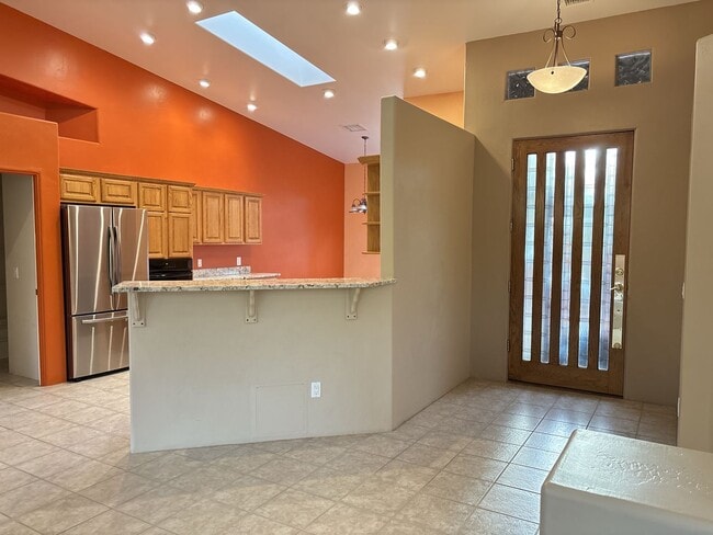 Building Photo - Beautiful Home in West Sedona