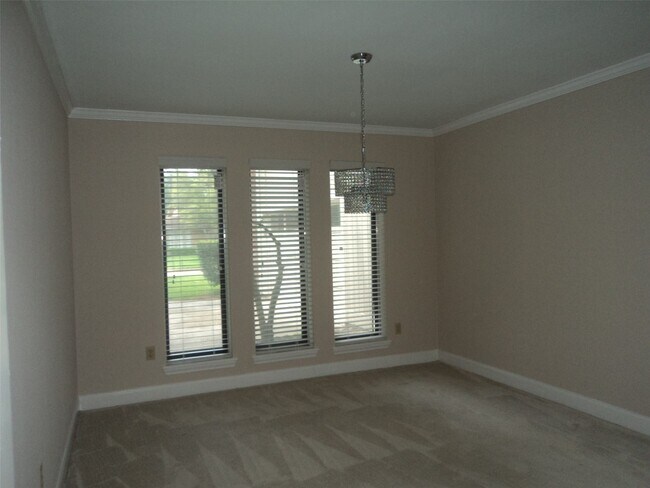 Building Photo - 3123 Bonney Briar Dr