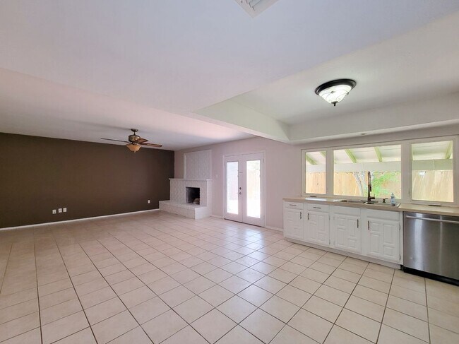 Building Photo - 16914 Judyleigh Dr