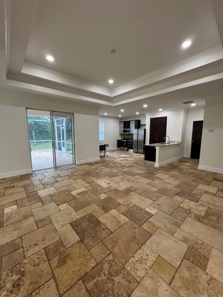 Building Photo - 47 St Andrews Ct