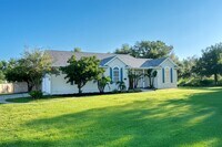 Building Photo - 37015 Waldo Dr