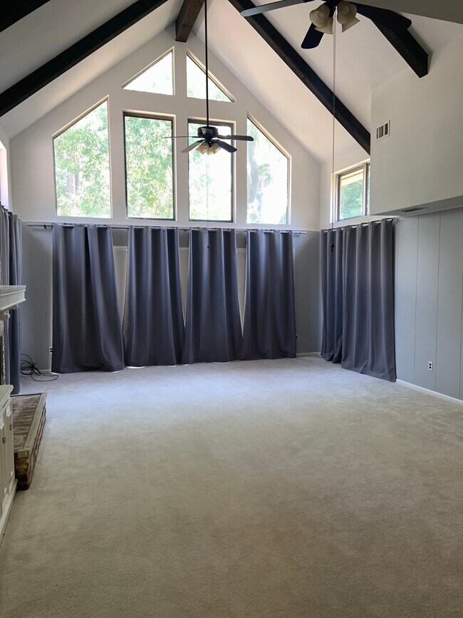 Building Photo - 3123 Bonney Briar Dr