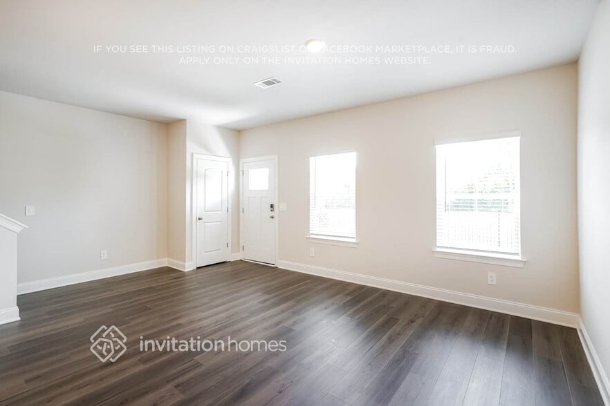 Building Photo - 129 Maybrook Dr