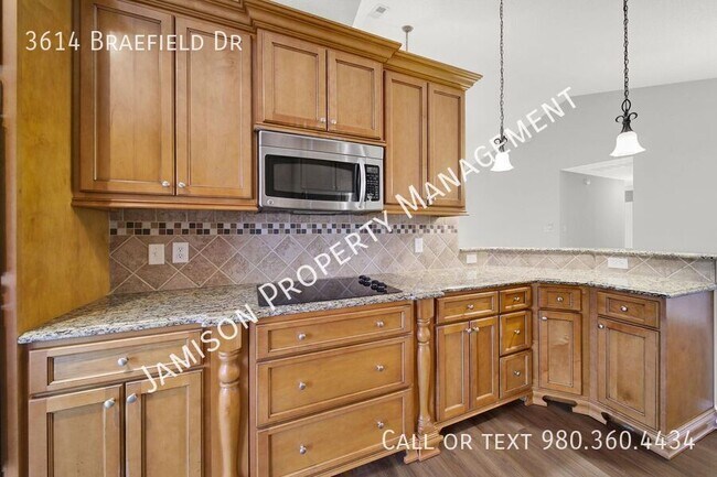 Building Photo - 3614 Braefield Dr