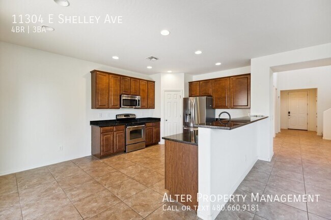 Building Photo - 11304 E Shelley Ave