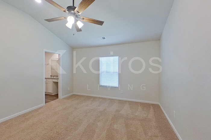 Building Photo - 1626 Hidden Gdn Ln