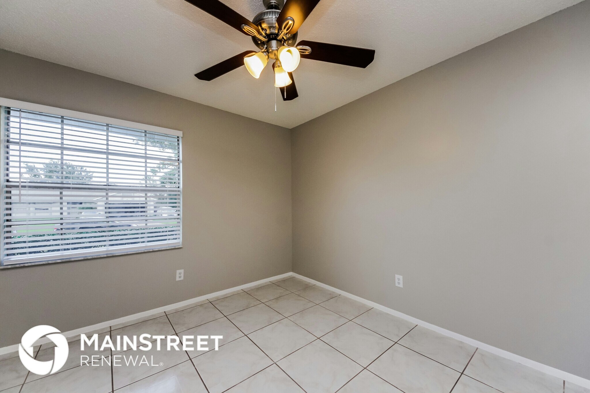 Building Photo - 1522 Birchwood Ave