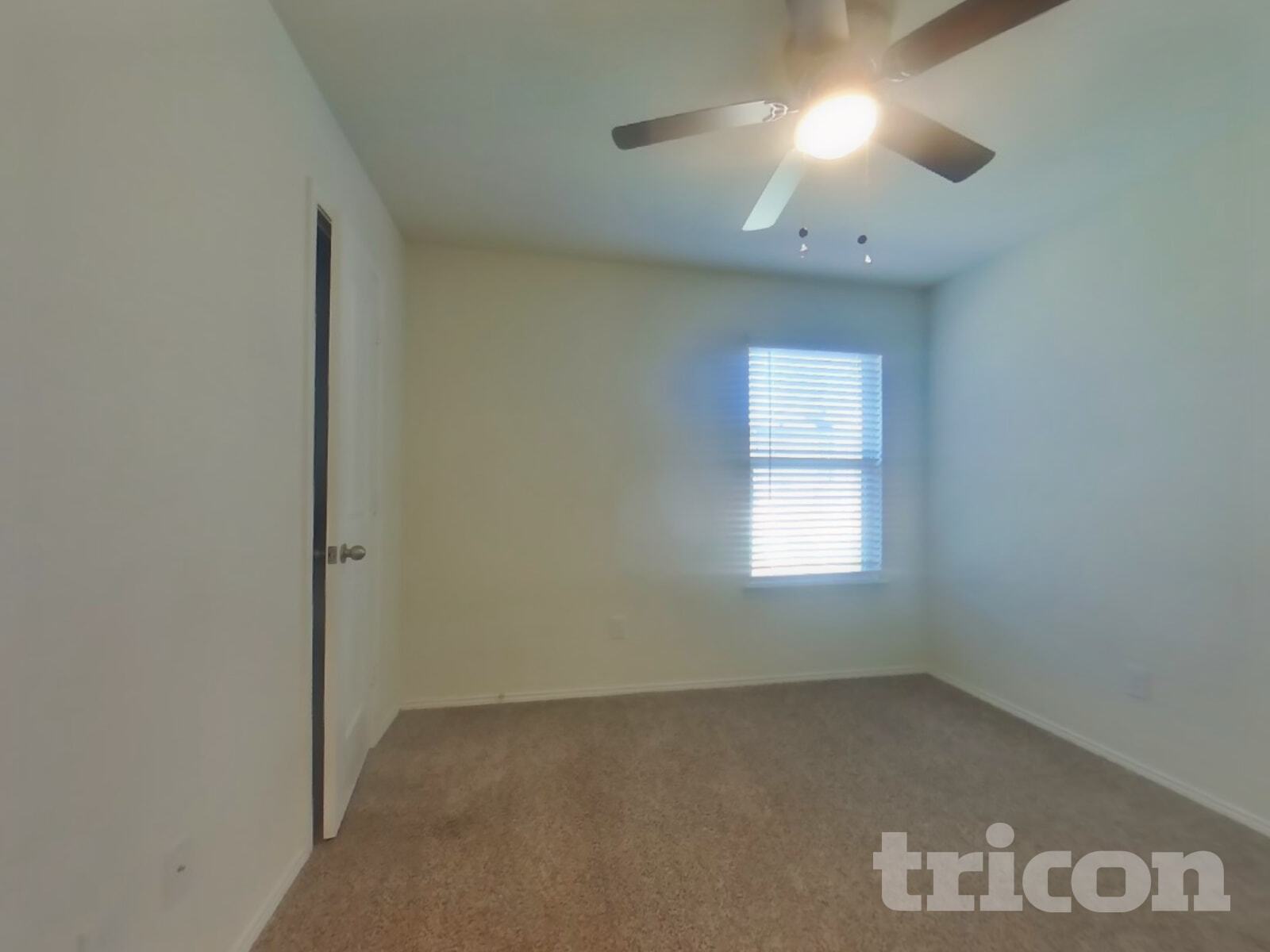 Building Photo - 14469 Cloudview Way