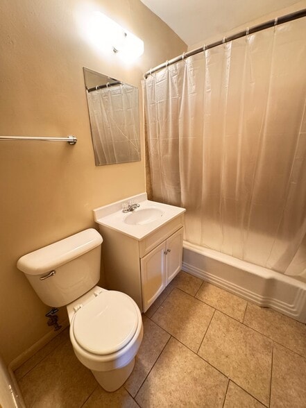 Building Photo - 1400 S 20th St