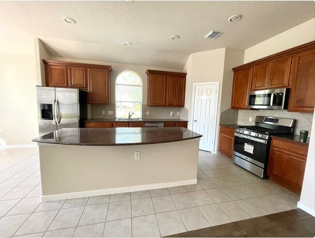 Building Photo - 38 Robin Caper Ct