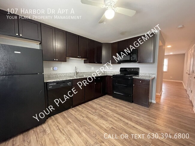 Building Photo - 107 Harbor Dr