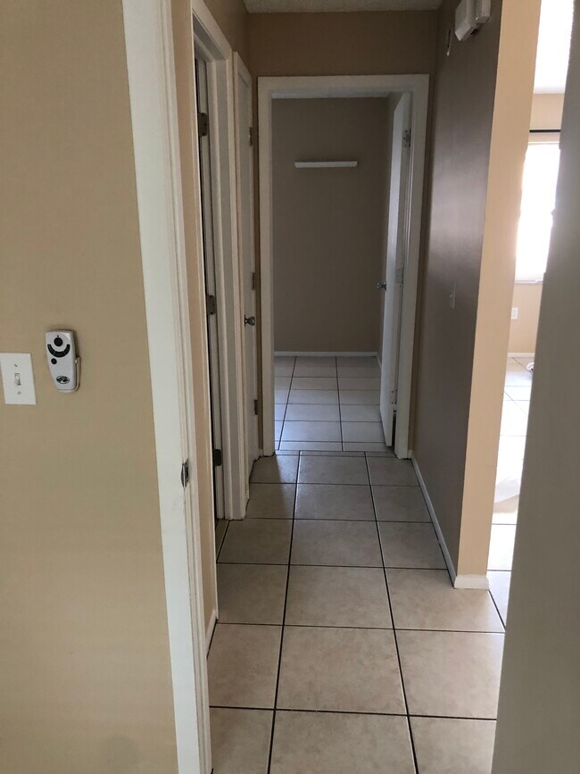 Building Photo - 7140 55th Ave N