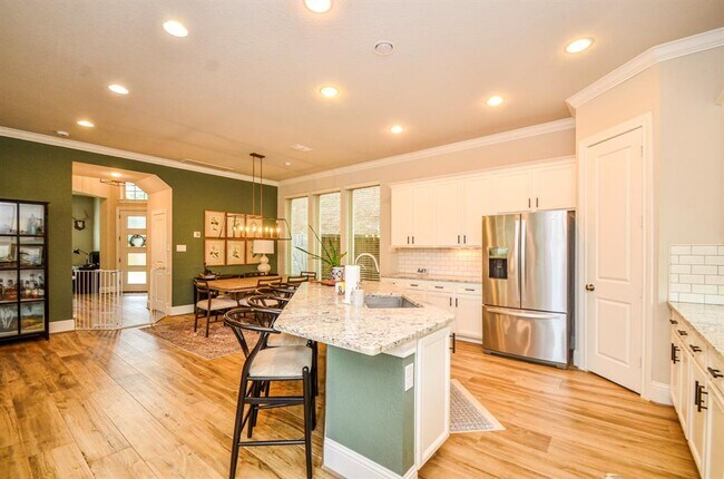 Building Photo - 3407 Mapleshire Dr
